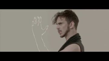 Brendan Maclean – Tectonic