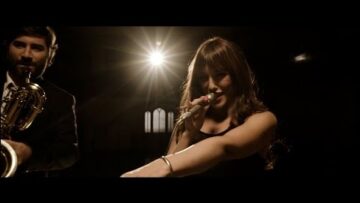 Marta Ren & The Groovelvets – I’m Not Your Regular Woman