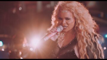 Trisha Paytas – If I Could Turn Back Time