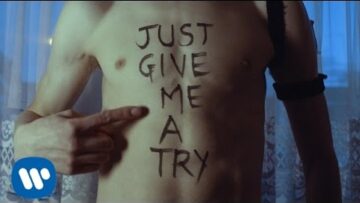 The Wombats – Give Me A Try