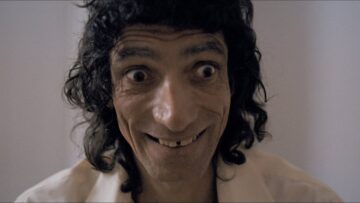 METZ – The Swimmer