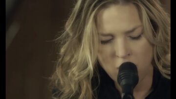 Diana Krall – Sorry Seems to Be the Hardest Word (Cover)