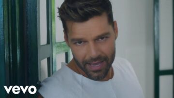 Ricky Martin – La Mordidita