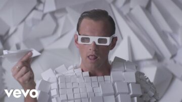 St. Lucia – Dancing On Glass