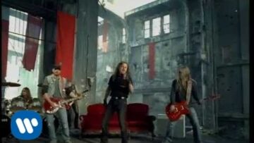 KABÁT – Malá dáma