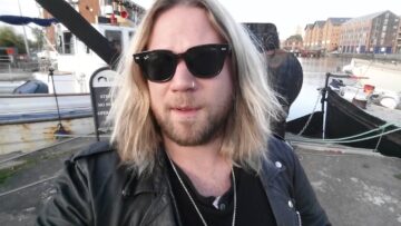 Inglorious – Nathan James Message