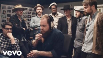 Nathaniel Rateliff & The Night Sweats – I Need Never Get Old