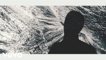 Broken Hands – Four