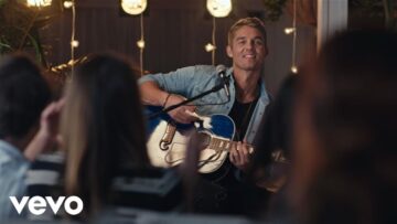 Brett Young – Sleep Without You