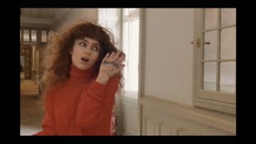 Grimes – Belly of the Beat