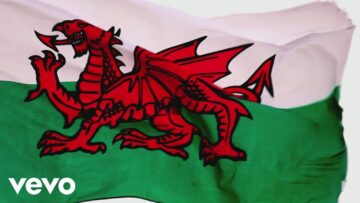 Manic Street Preachers – Together Stronger (C’mon Wales)