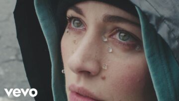 Chairlift – Crying in Public