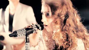 Revel in Romance – ECHOES