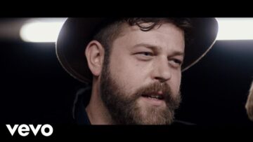 Bear’s Den – Dew On The Vine