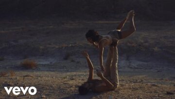 Mortal Orchestra – First World Problem