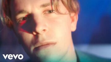 Tom Odell – Wrong Crowd