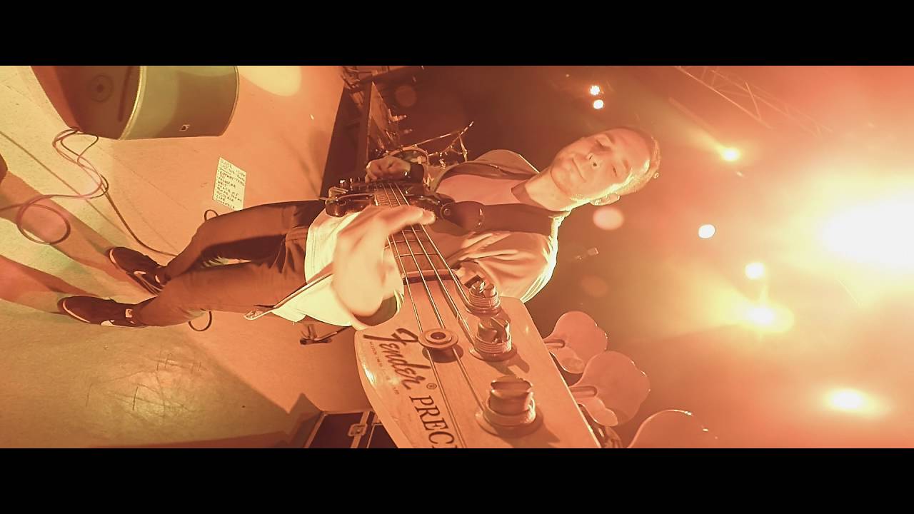 Pompeya – Tell Me, Tell Me