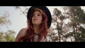 Lindsey Stirling – Something Wild