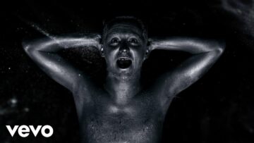 Frank Carter & The Rattlesnakes – Lullaby