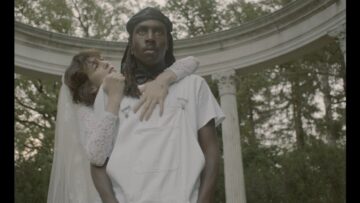 Charlotte Gainsbourg – Deadly Valentine