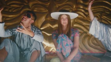 Lydia Ainsworth – The Road