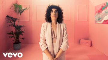 Sonia Stein – Do You Love Me