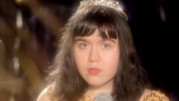 Skating Polly – Louder In Outer Space