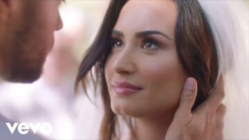 Demi Lovato – Tell Me You Love Me