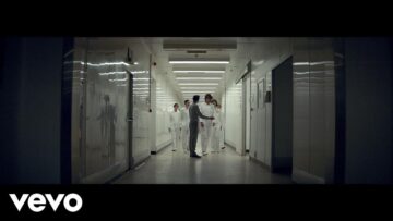 The Horrors – Something to Remember Me By