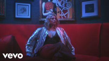 Tabitha Nauser – Bulletproof