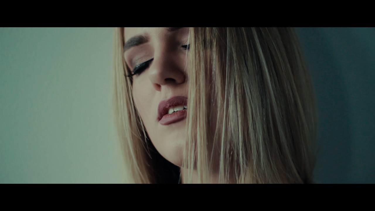 Adriana Migl?ne – Forget
