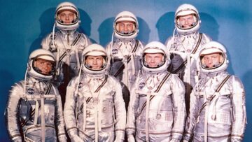 moon:and:6 – Welcome to Space