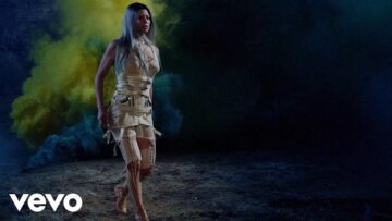 Fergie – A Little Work