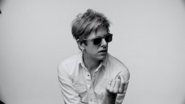 Spoon – Do I Have to Talk You Into It