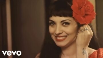 Mon Laferte – Mi Buen Amor  ft. Enrique Bunbury
