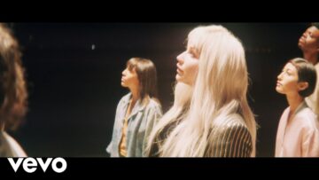 Ke$ha – Hymn