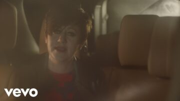 Tracey Thorn – Queen