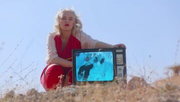 Django Django – Surface to Air