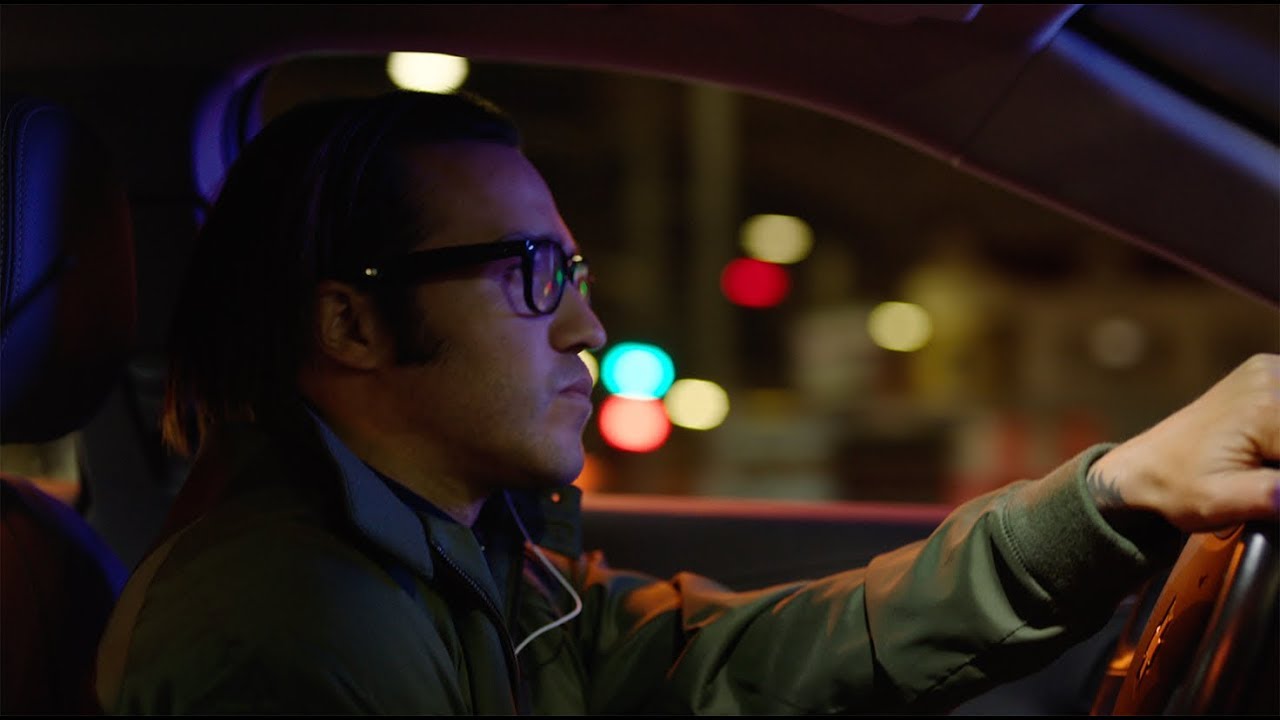 Weezer – Can’t Knock The Hustle