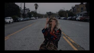 Happy Sometimes – Heartbreaker