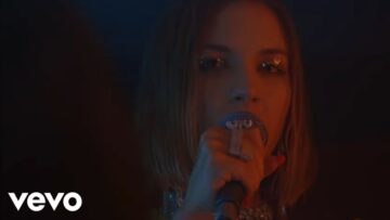 Tove Styrke – Sway