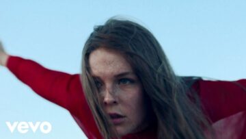 Maggie Rogers – Fallingwater