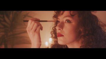 Claptone – Stronger