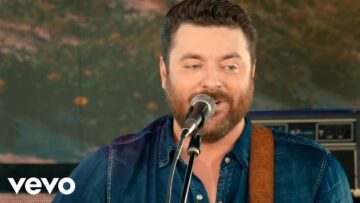 Chris Young – Hangin’ On