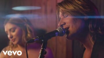 Keith Urban – Coming Home  ft. Julia Michaels