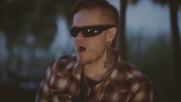 Red Eleven – Last Call