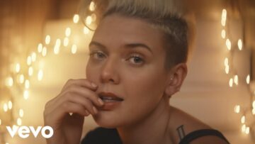 Betty Who – Between You & Me