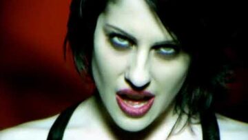 The Distillers – The Hunger