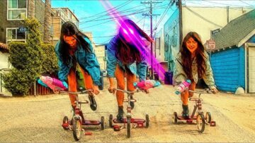 SNBRN – Tits On A Tricycle