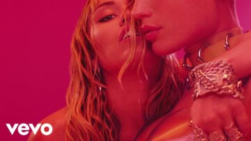 Miley Cyrus – Mother’s Daughter